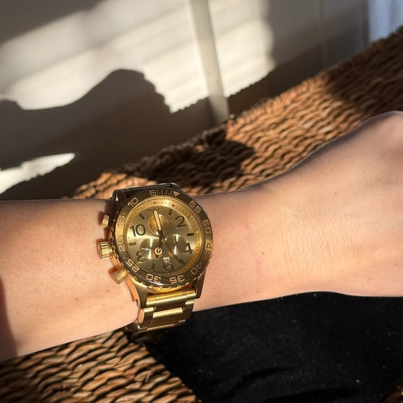 Vintage Nixon 51-30 Chrono Gold Watch Statement watch! main image 5